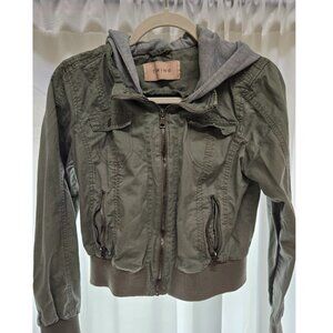 Arm Green Cropped Jacket